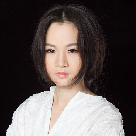劉瑩
